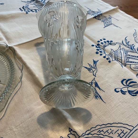 Depression Glass Vase and Plate - Picture 5 of 10